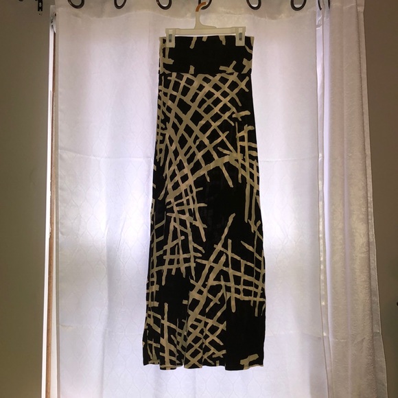 YL by Yair Dresses & Skirts - Black and white maxi skirt S